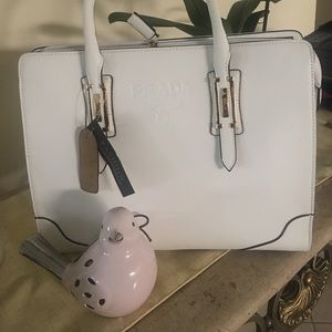 Elegant white purse